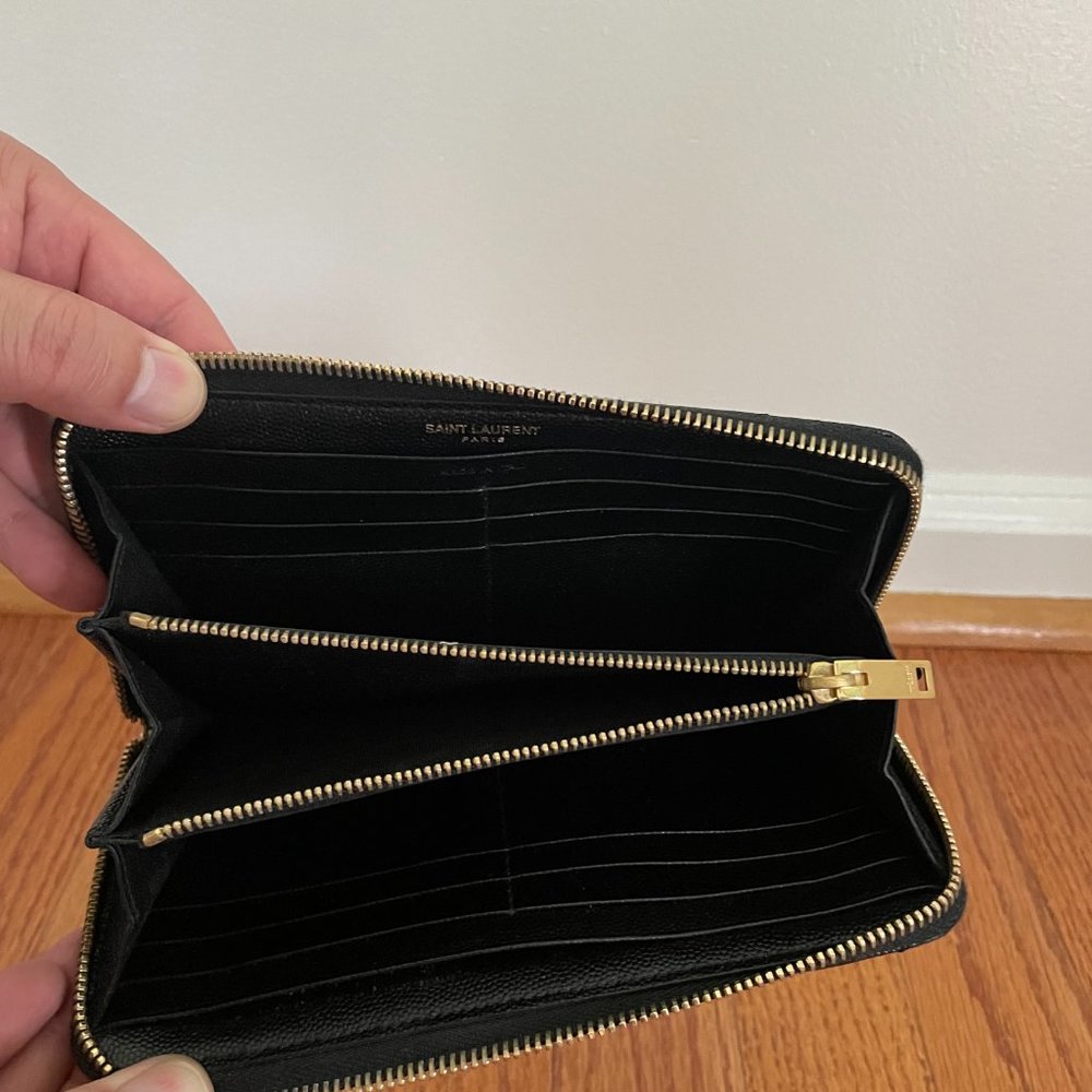 YSL Wallet - Picture 2 of 3